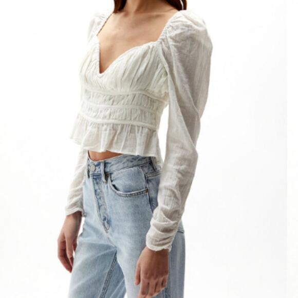 New  ~ FREE PEOPLE  ~ Chloe Long Sleeve Crop Top Medium ~ ANTHROPOLOGIE - Picture 5 of 8